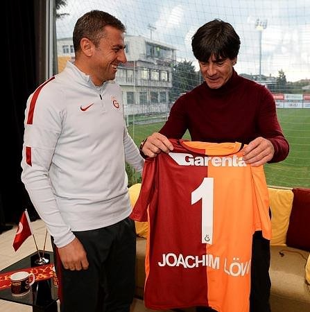 Löw’den Hamzaoğlu’na ziyaret