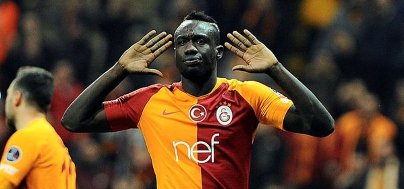 Diagne Galatasaray'dan ayrılıyor! İşte yeni sezonun golcüsü