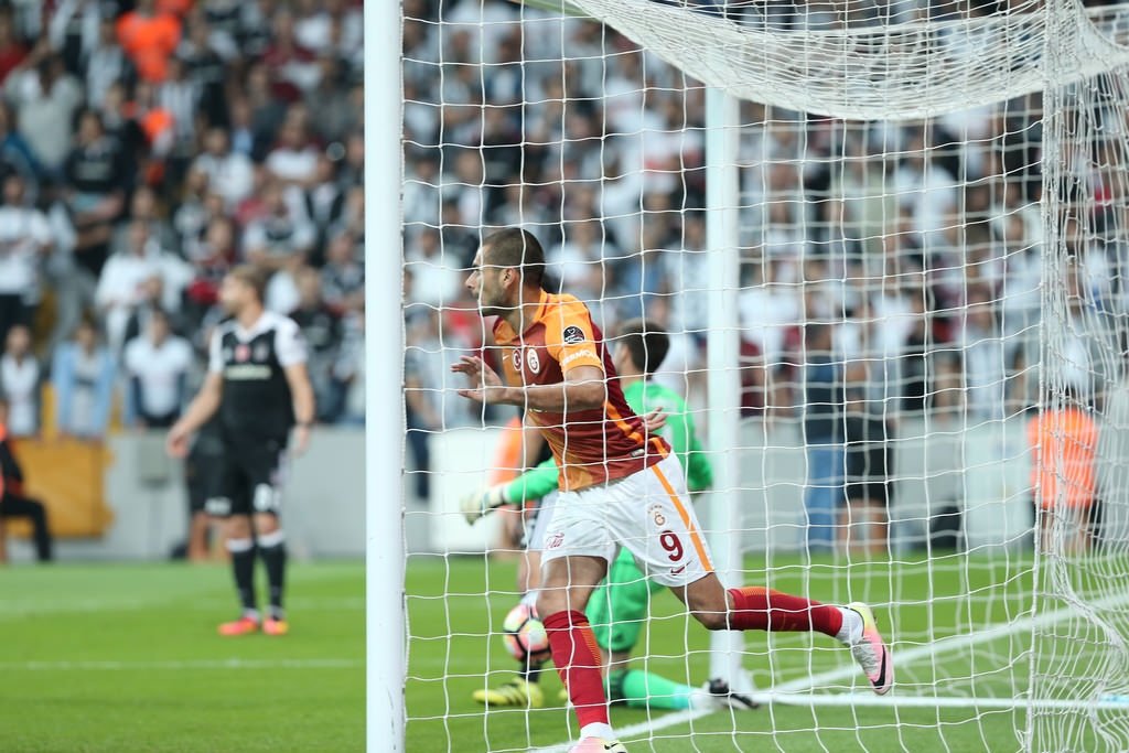 Bruma Twitter’ı salladı!