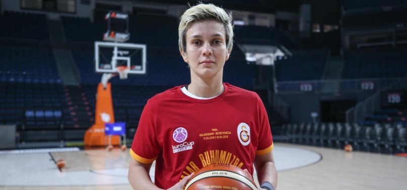 Isil Alben Botas Ile Anlastigini Acikladi Aspor