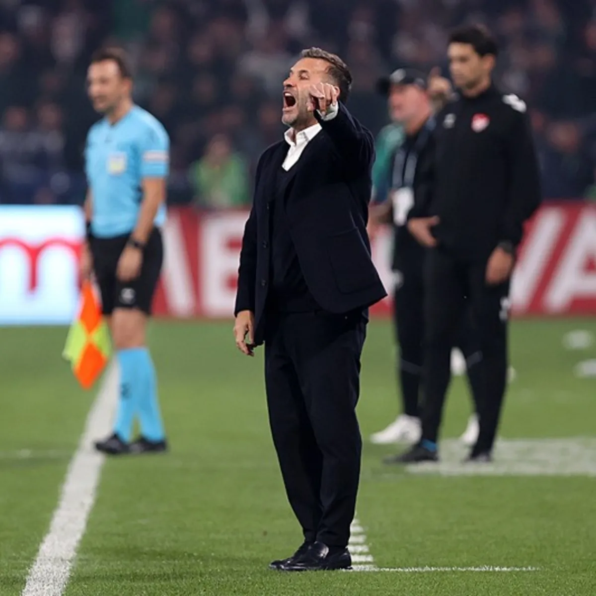 TÜMOSAN Konyaspor galibiyeti sonrası Okan Buruk: Abdülkerim'e armağan ediyorum