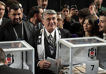 Serdal Adalı yeniden başkan seçildi