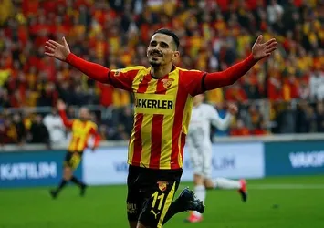 Göztepe'den Serdar Gürler'e teşekkür