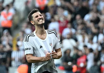 Beşiktaş'ta Salih Uçan'dan kötü haber!