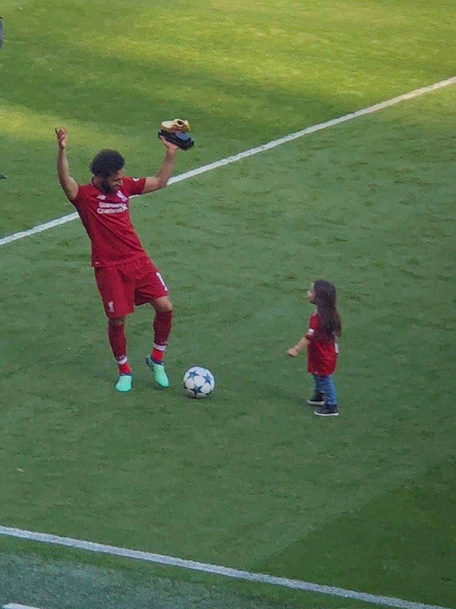 İşte Mohamed Salah’ın eşi ve kızı