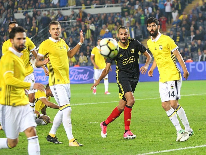 Erman Toroğlu: Fenerbahçe seni yamultur
