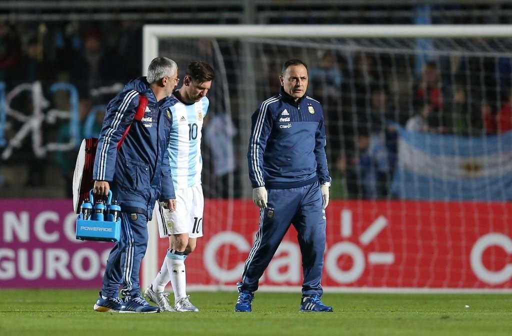 Messi milli maçta sakatlandı