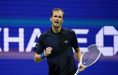 Son şampiyon Daniil Medvedev ABD Açık’ta 4. turda!
