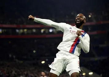 Lyon Porto'yu saf dışı bıraktı!