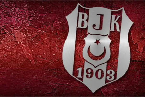 Pepe yoksa Adil Rami var!