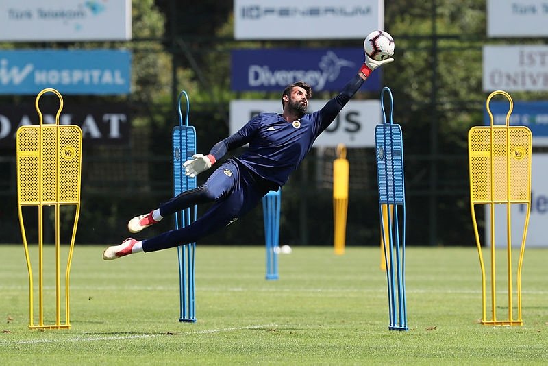 Volkan Demirel’i çıldırtan olay!