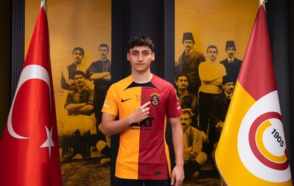 Galatasaray’da Emirhan Kayar ve Jankat Yılmaz’la sözleşme imzalandı