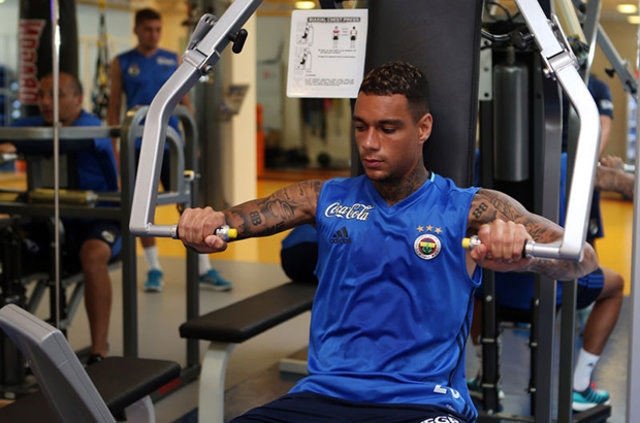 İşte Van der Wiel’in yeni takımı