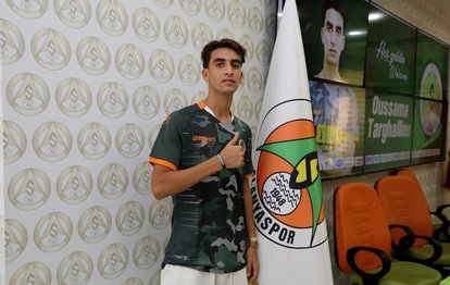 Oussama Targhalline Alanyaspor’da!