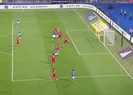 İlk gol İtalyanlardan! Scamacca ev sahibi takımı böyle öne geçirdi - 1