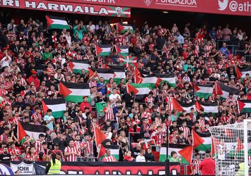 Bilbao taraftarları Filistin'i unutmadı!