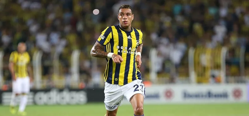 Sporting Lizbon, van der Wiel'e talip