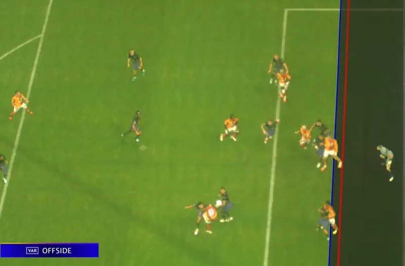 Galatasaray'ın golü VAR'a takıldı! İşte Barcelona maçındaki o pozisyon - 1