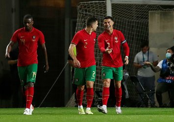 Ronaldo'lu Portekiz Katar'ı devirdi