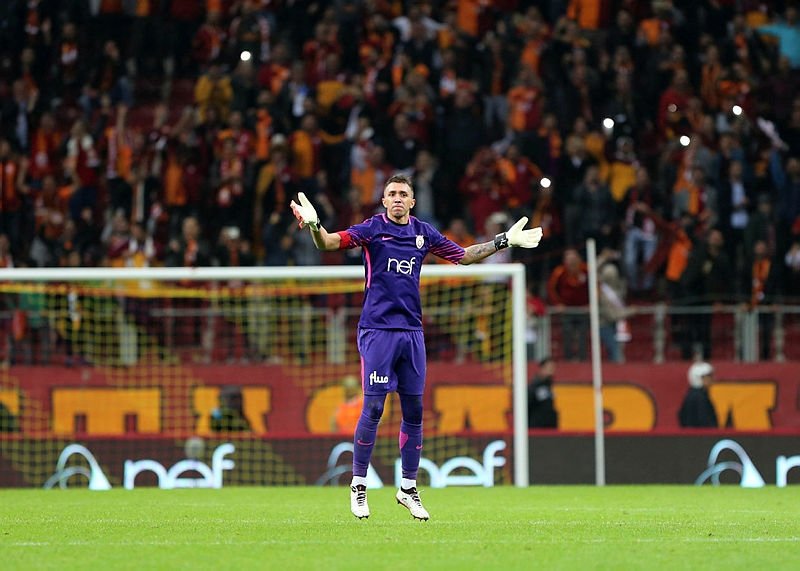 Yine bir numara Fernando Muslera