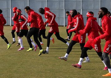 Sivasspor, Fenerbahçe’ye hazırlanıyor