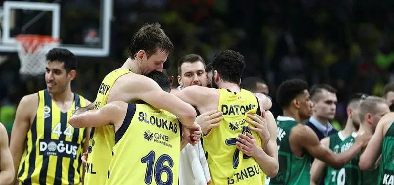 Bakan Bak, Fenerbahçe Doğuş'u tebrik etti