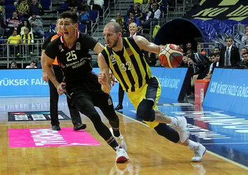 Sezonun ilk derbisi Fenerbahçe'nin