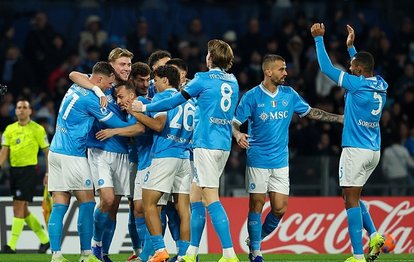 Napoli, Sassuolo engelini tek golle geçti!