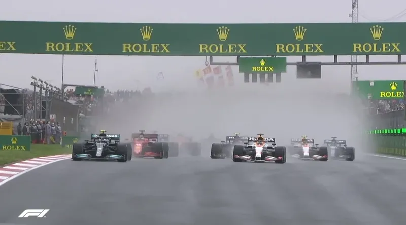 Formula 1 Türkiye Grand Prix'sinde heyecan başladı! İstanbul'da dev yarış CANLI - 4