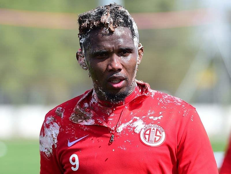 Eto’o’yu kızdıran doğum günü kutlaması