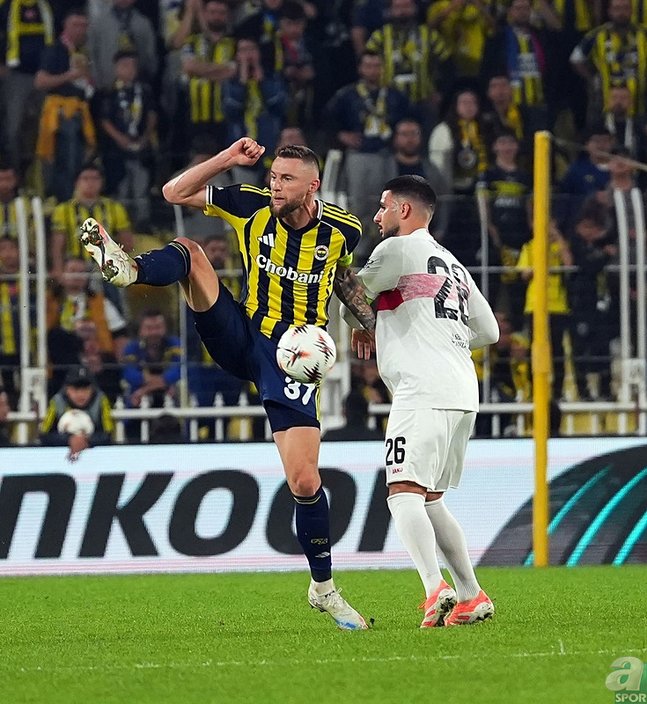 Spor yazarları Fenerbahçe-Stuttgart maçını değerlendirdi