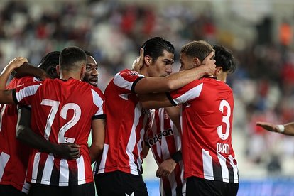 Sivasspor 3 puanla tanıştı!