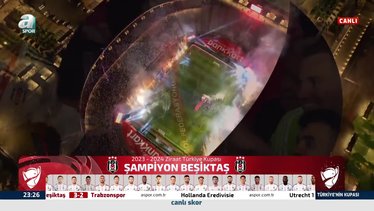 Beşiktaş kupayı kaldırdı! İşte seremoniden çok özel görüntüler