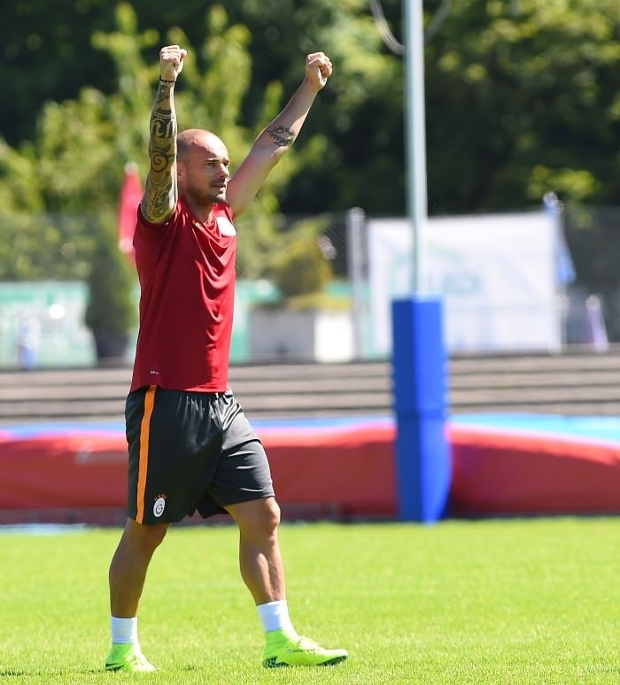 Galatasaray antrenmandan ilginç kareler